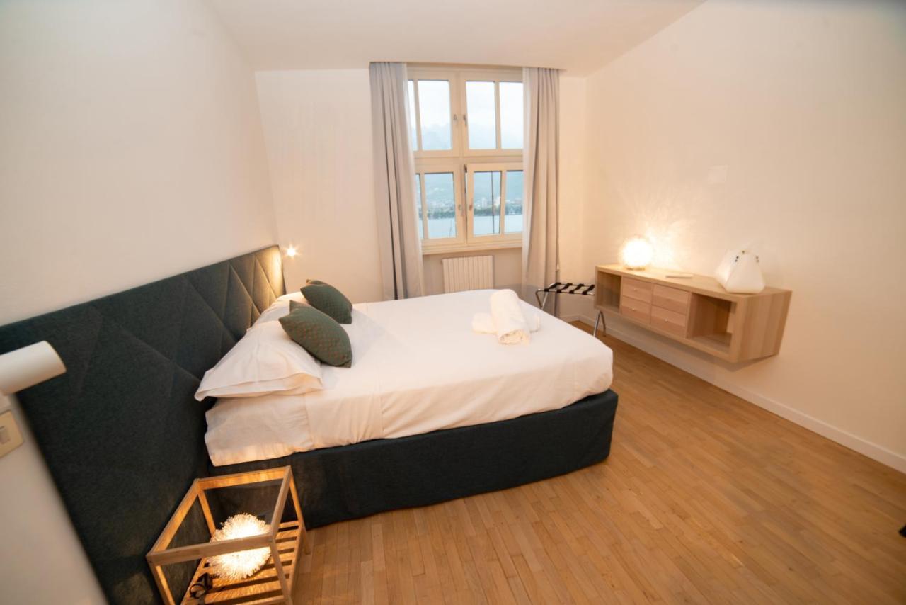 Little Marina Apartment Мальграте Экстерьер фото